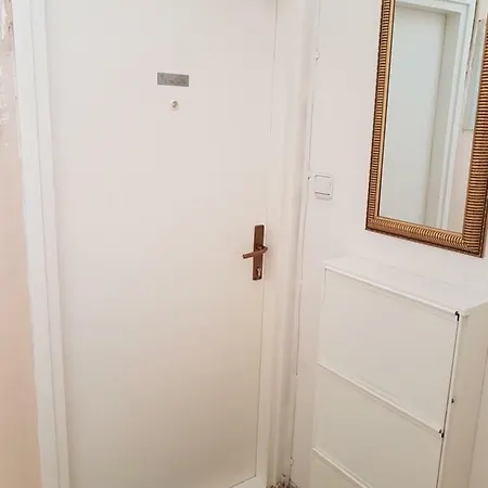 Lovesuite Apartment